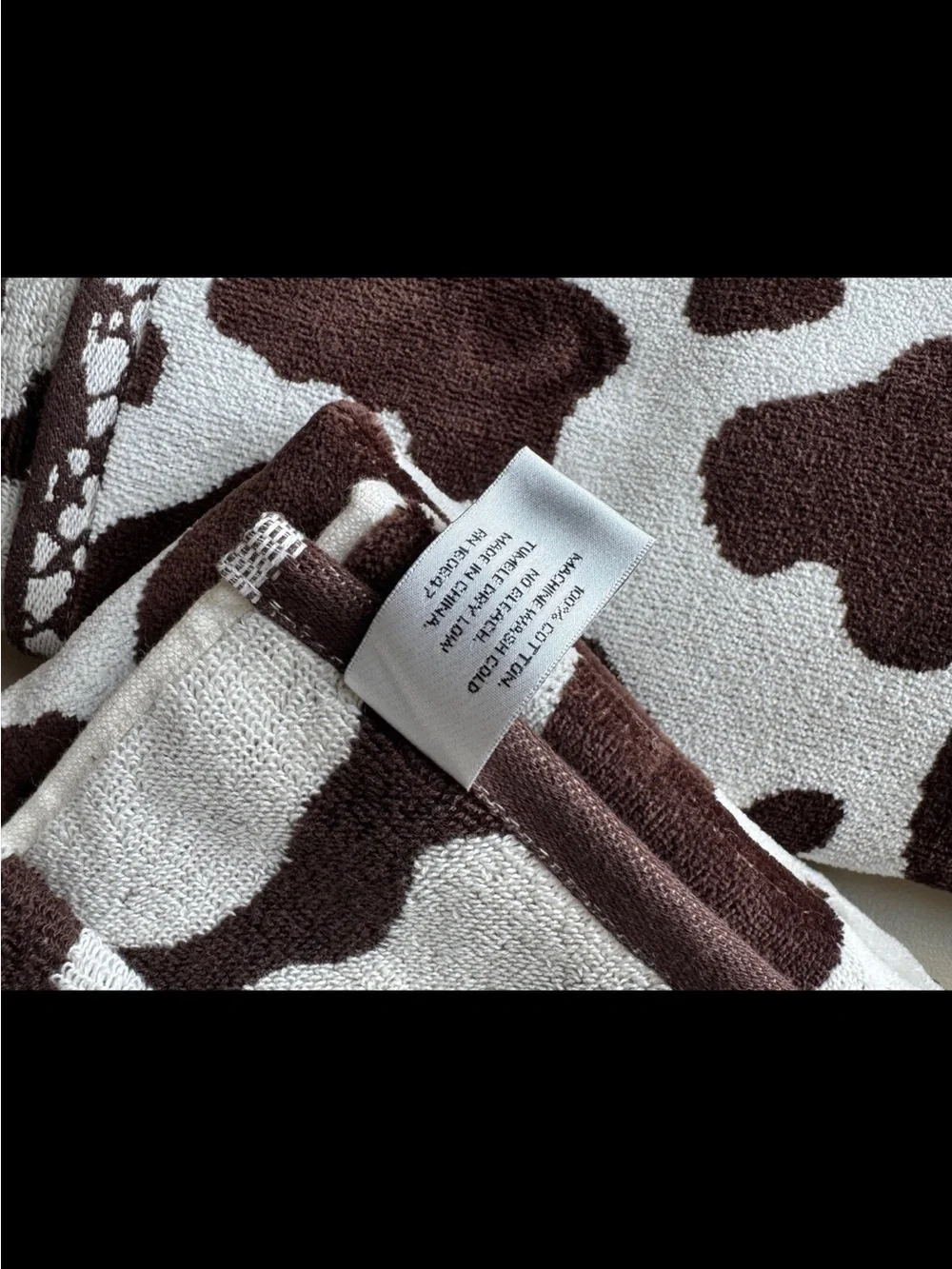 “Truly Lou” Bath Towel Set Cow Print  Brown & Cream SET 4